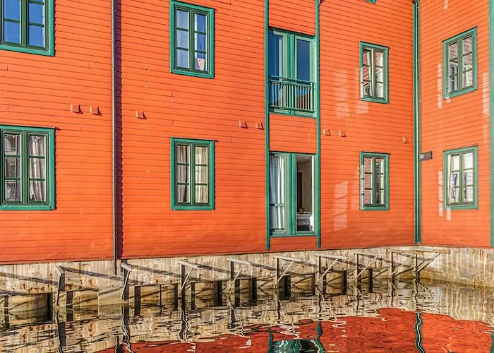 Ocean-View Haven: Take A Swim From Your Window!