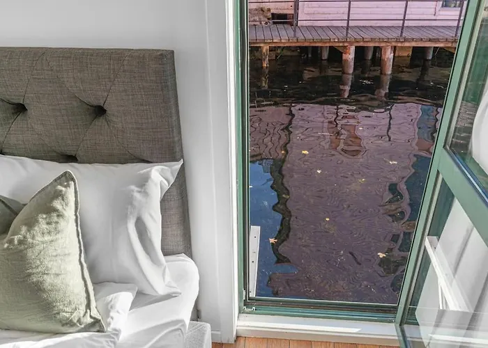 Ocean-View Haven: Take A Swim From Your Window!
